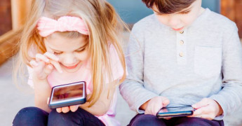 Children online, smartphone