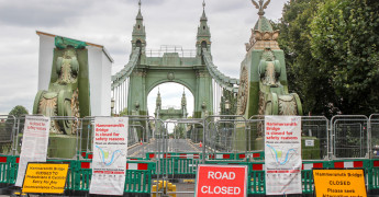 hammersmith bridge